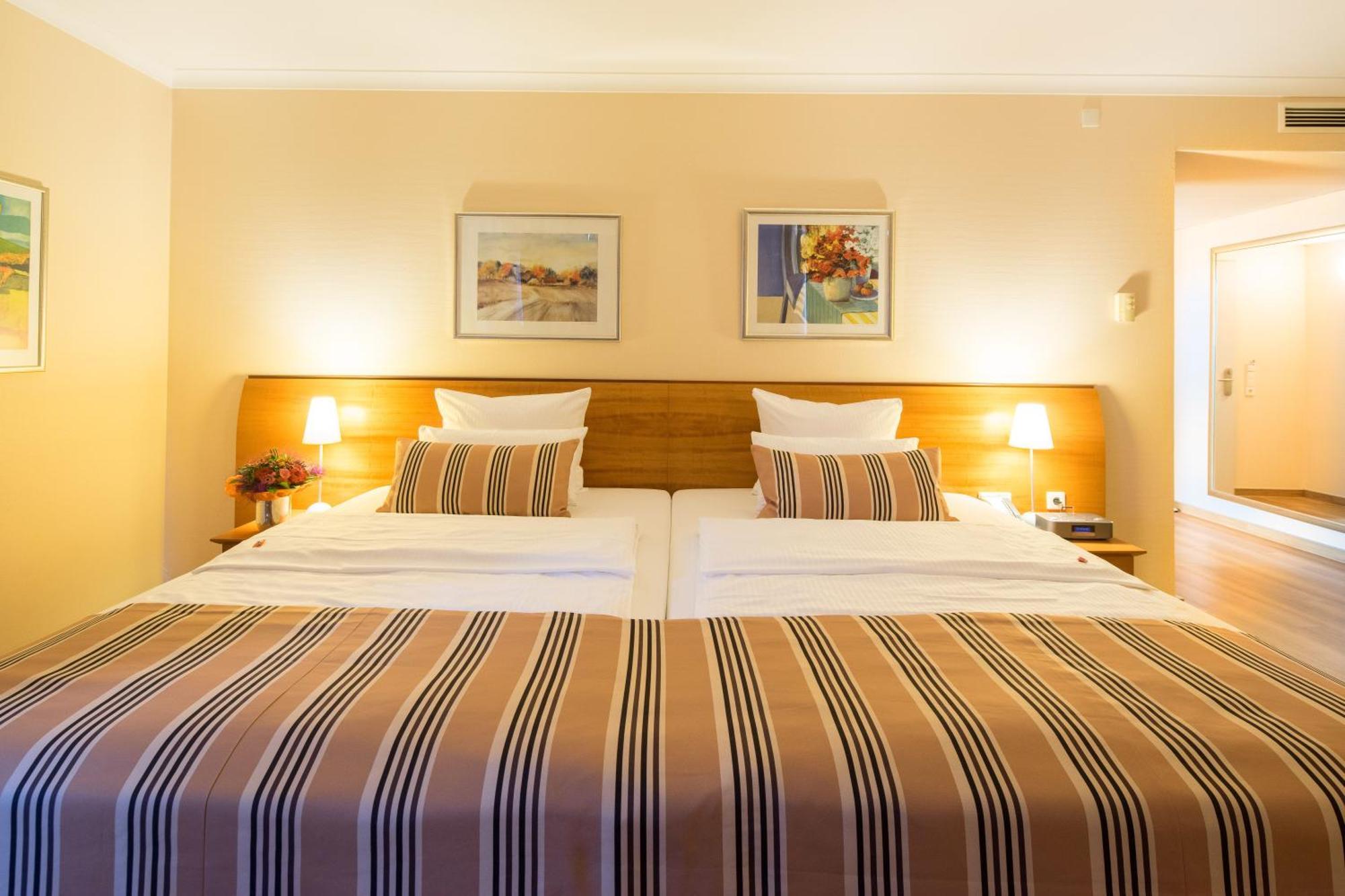Philero Hotel Koeln Екстериор снимка