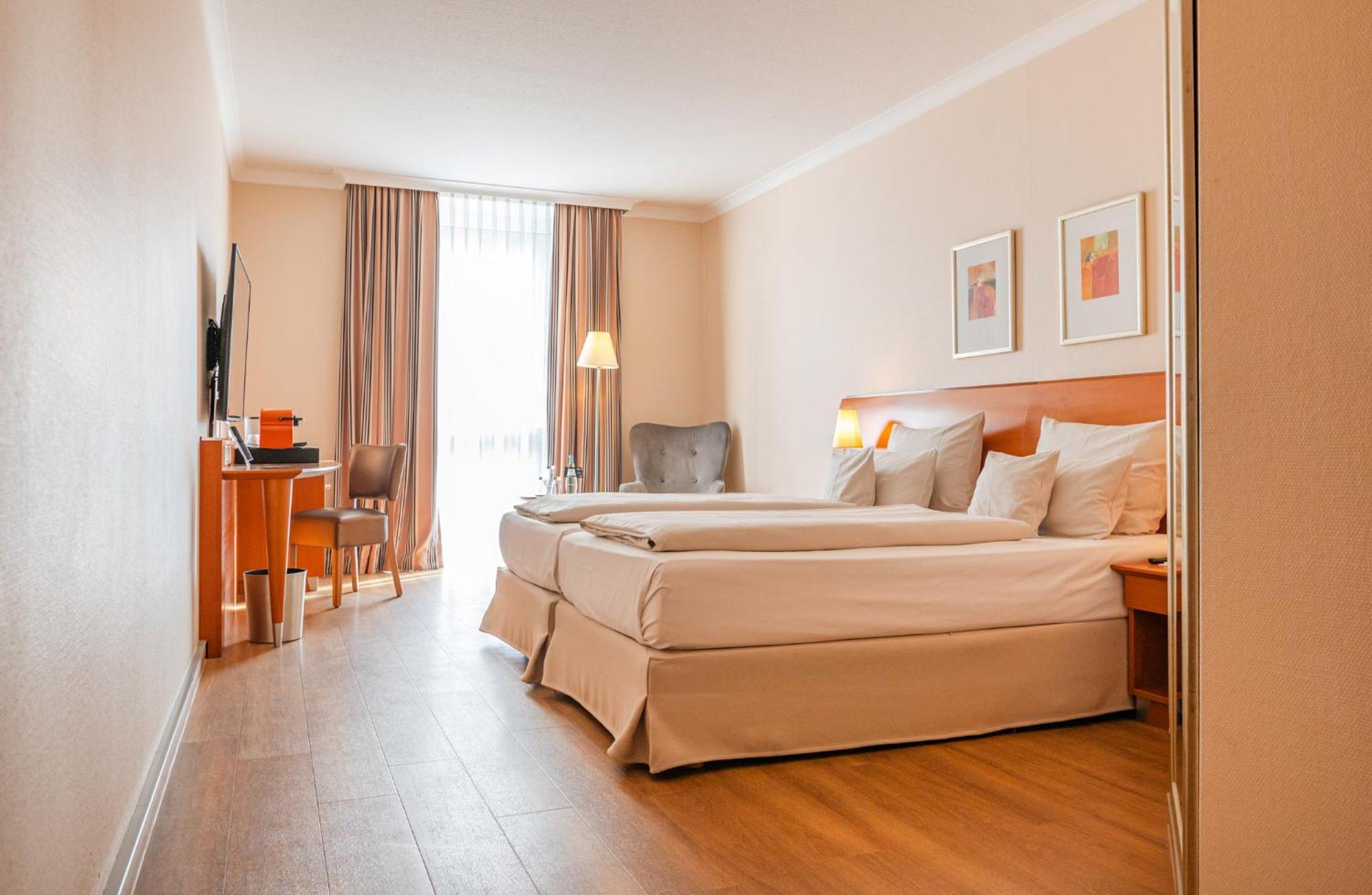Philero Hotel Koeln Екстериор снимка