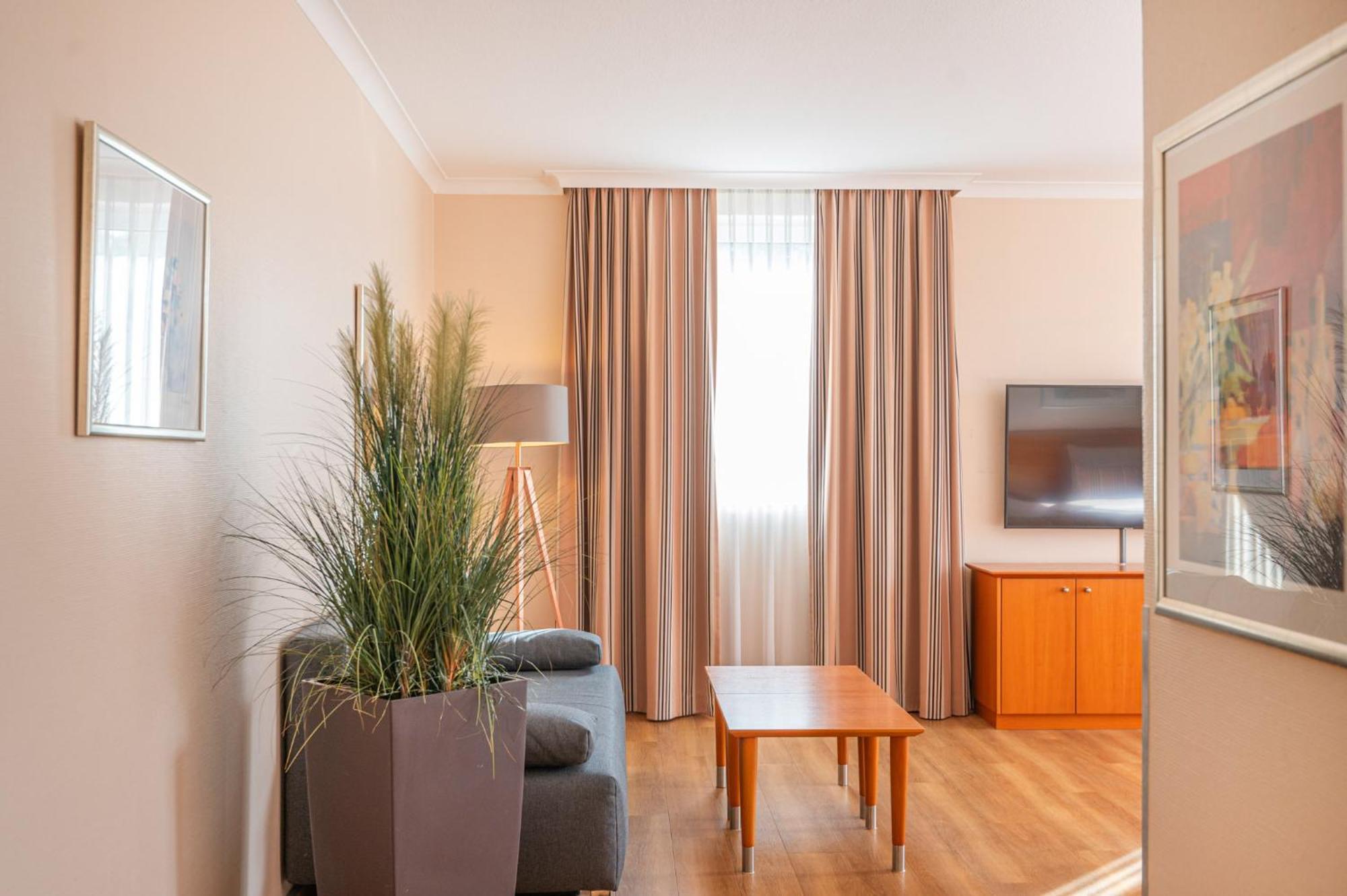 Philero Hotel Koeln Екстериор снимка